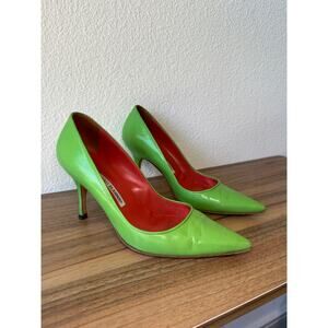 Manolo Blahnik Lime Green Leather Pointed-Toe Heels (Size 37)